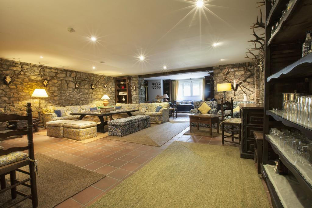 Hotel Los Caspios Colunga Extérieur photo
